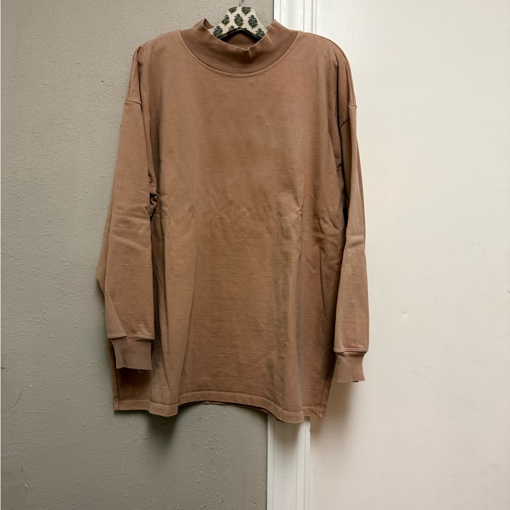 Rudy Jude Gardner top